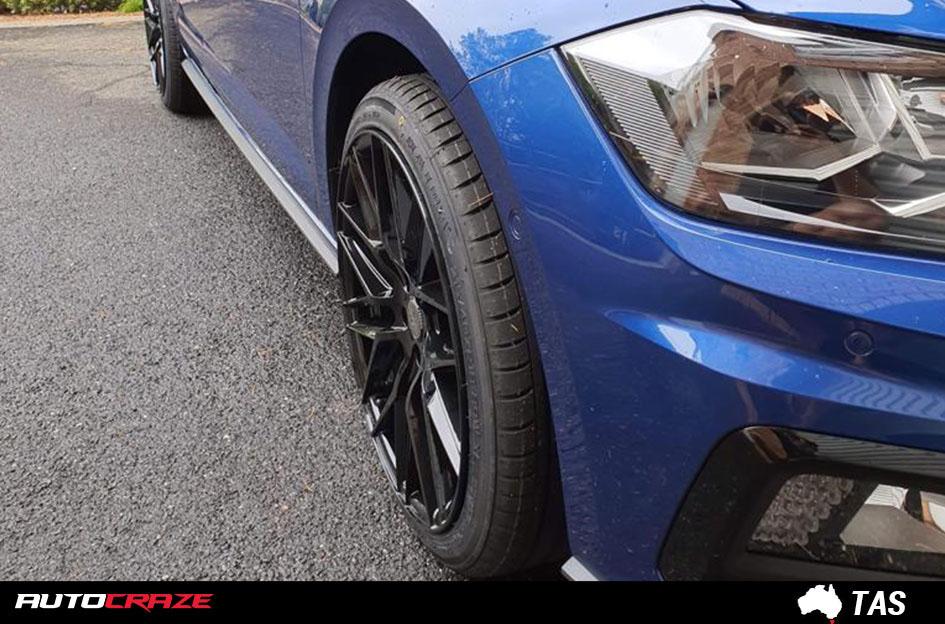 VOLKSWAGEN POLO HOCKENHEIM GLOSS BLACK